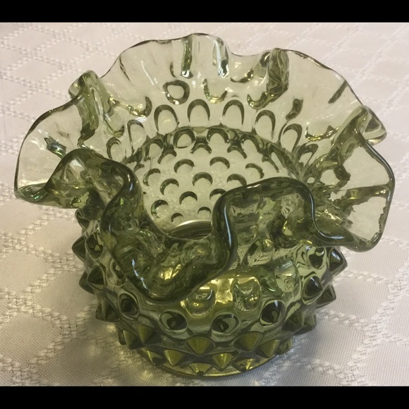 Fenton Green Hobnail Vase - Picture 3 of 4